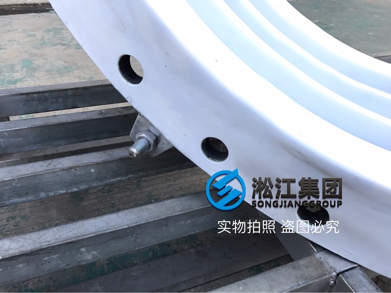 新凈化一級動力波膨脹節(jié)發(fā)往來賓 新凈化一級動力波膨脹節(jié)發(fā)往來賓